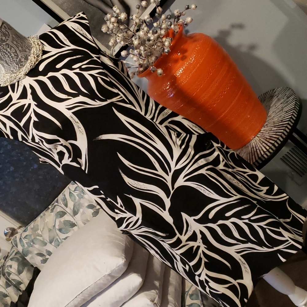 Black and White Pocketed Dress